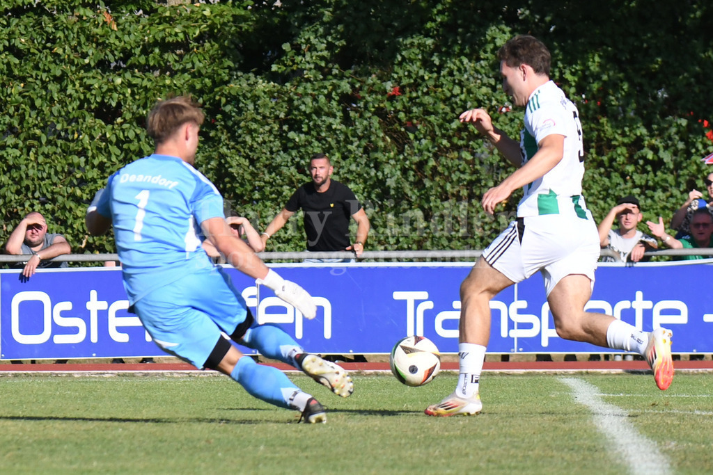 SpVgg Osterhofen : TSV-DJK Oberdiendorf | SpVgg Osterhofen Maximilian Egresits - Realisiert mit Pictrs.com