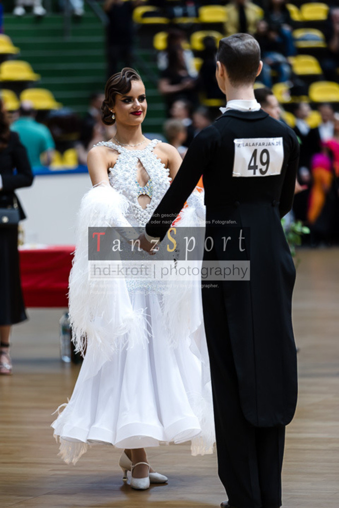 20250517_HessenTanzt_WDSF_IntOpen_Std_0598 | Tanzsportbilder, Standardtanz, Lateintanz, WDSF, DTV, LTVB, dancecomp, goc, hessen tanzt, blaues band der spree, walzer, tango, wiener walzer, slowfox, quickstepp, samba, rumba, cha-cha-cha, paso doble. jive, hd-kroft photography, turniertanzsport