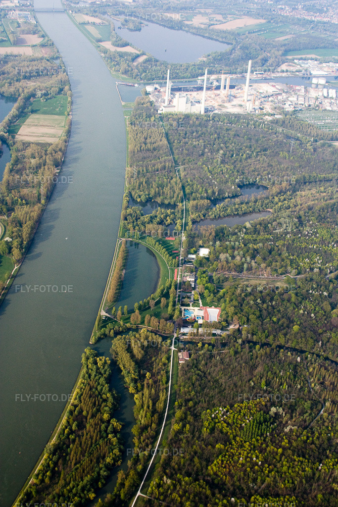 Luftbild: Uferbereiche des Freibades Rheinstrandbad Rappenwört am Rhein im Ortsteil Daxlanden in Karlsruhe im Bundesland Baden-Württemberg in Deutschland. Foto: IMG_17782.jpg vom 12.04.2009 durch Werner Riehm/FLY-FOTO.deKarlsruher Bäder | Karlsruher Baeder - Entdecke die Vielfalt