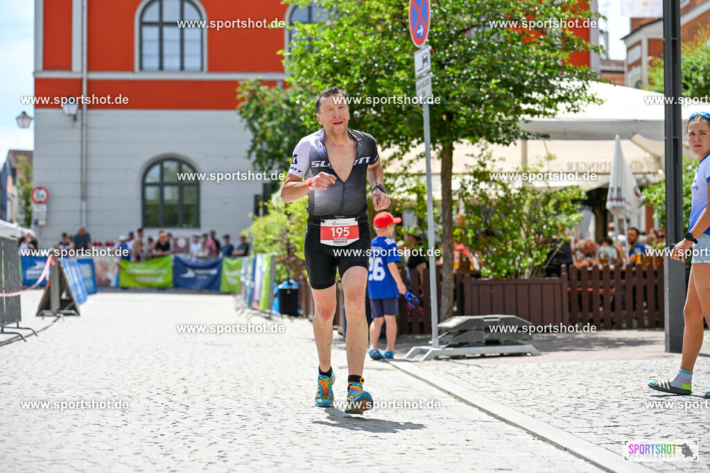 SZI_7111 | Stadttriathlon Erding 2025. #yourpictrs #sportshot_your_pictrs @Sportshotphotography #stadttriathlonerding Copyright: www.sportshot.de