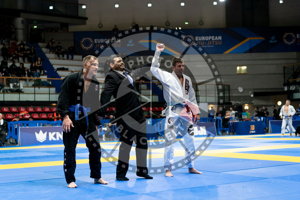 20240122PBB5811 | Fighters compete during the second day of the IBJJF European Championship in Paris, France, on January 22, 2024.