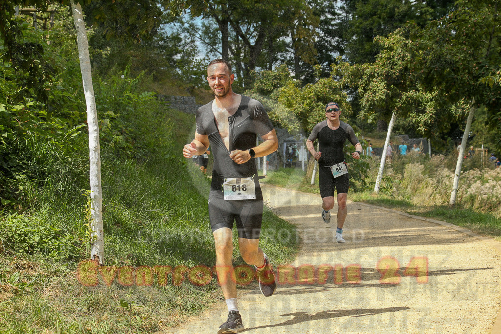 250824_1414_EX1_5481 | Sportfotografie im Rhein-Sieg Kreis, Köln, Bonn, NRW, Rheinland Pfalz, Hessen, etc. Unser Tätigkeitsfeld umfasst den Laufsport vom Volkslauf über den Marathon, Duathlon, Triathon bis zum Ultralauf wie Kölnpfad Ultra oder Schindertrail.