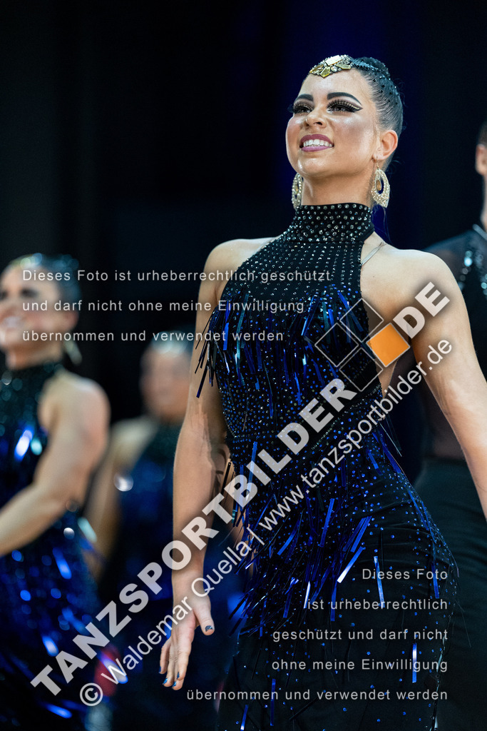 20240120-03222 | Hier finden Sie Tanz Bilder vom Latein und Standard Formationen tanzen. Sportbilder vom Tanzsport. Schöne Fotos und von Weltmeisterschaft, Europameisterschaft, Bundesliga, Regionalliga, Oberliga und Landesliga sowie von GOC Stuttgart, DanceComp, WM Bremen