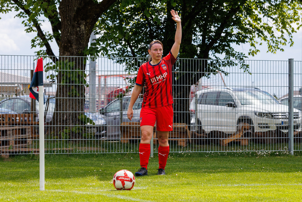 20260517-SGMHS-FCH_041 | SGM Hohenmemmingen/Sontheim vs. 1.FC Heidenheim 1846 II, Fußball, Frauen, Bezirksliga Meisterrunde, 2025/2026, 4. Spieltag, 17.05.2026 in Sontheim, Rasenplatz 1(Foto: Michael Bulling) - Realisiert mit Pictrs.com
