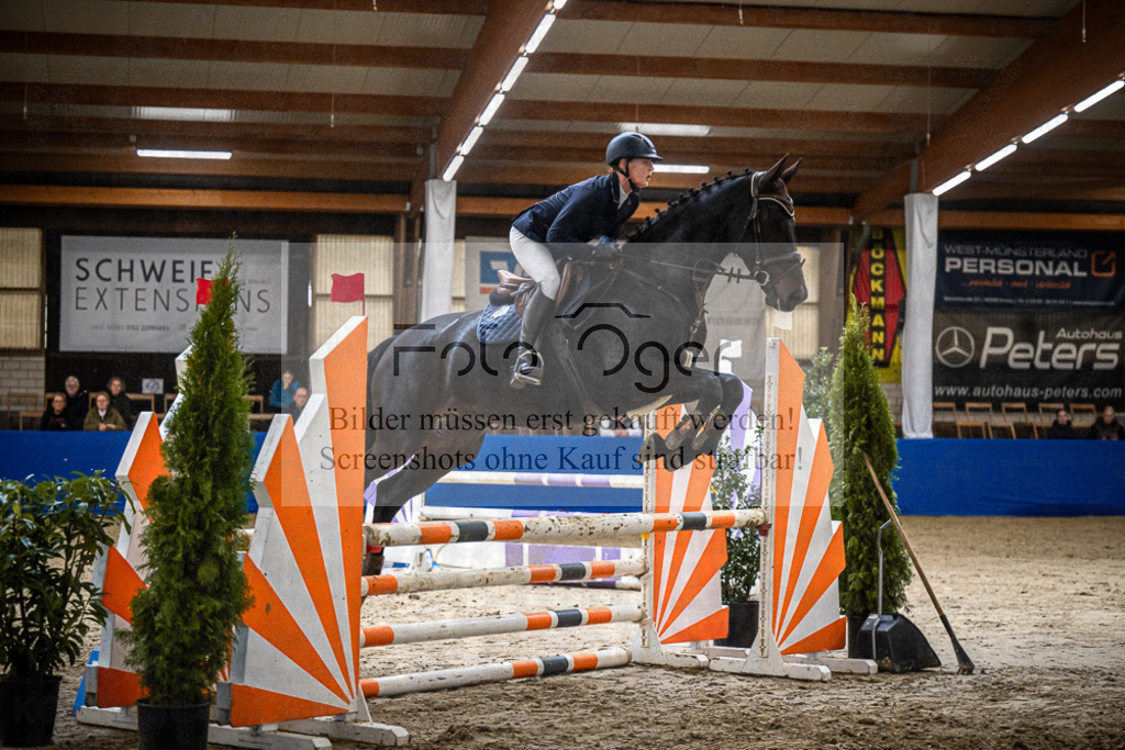 DOS_1348 | Entdecke hochwertige Reitturnierfotos von Foto Oger. Professionell, emotional und authentisch – jetzt Lieblingsmomente im Shop bestellen.Deutschlandweite Turnierfotografie. - Realisiert mit Pictrs.com