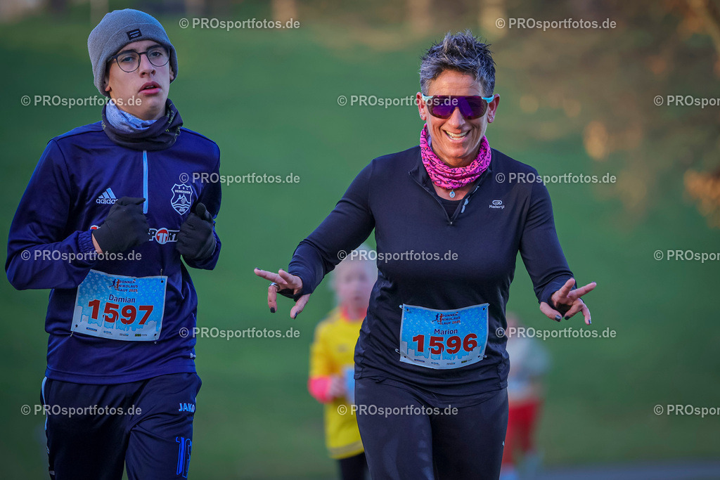 6. Bonner Nikolauslauf; Bonn, 14.12.2025 | Impressionen vom 6. Bonner Nikolauslauf am 14.12.2025 in Bonn (Nordrhein-Westfalen). 