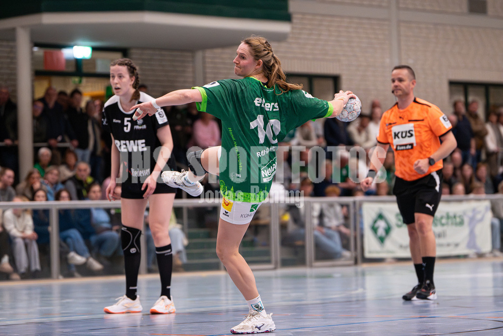 Handball I Frauen I Saison 2025-2026 I 3. Liga Staffel Nord I 20. Spieltag I SC SFN Vechta - SV Henstedt-Ulzburg0028 | jns.sportfotos - Realisiert mit Pictrs.com