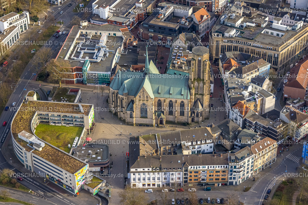 Gelsenkirchen250203355Nord | Luftbild, kath. Propsteikirche St. Urbanus und Kirchplatz, Geschäftshäuser und Einkaufszentrum an der De-La-Chevallerie-Straße, Buer, Gelsenkirchen, Ruhrgebiet, Nordrhein-Westfalen, Deutschland