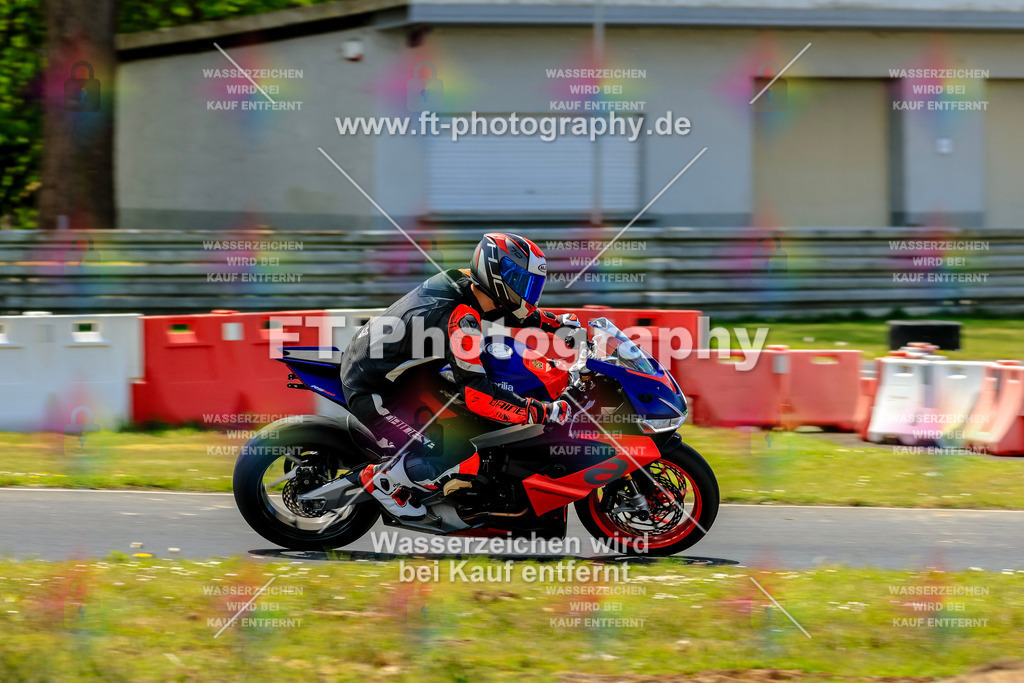 _OTO2120 | Hier findet Ihr Bilder von Touristenfahrten auf der Nürburgring Nordschleife oder von anderen Veranstaltungen die ich besucht habe. Viel Spass beim Durch Schauen 