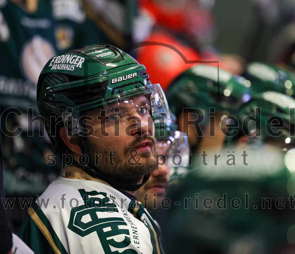 2025-09-14_091_TSV_Erding_gegen_EC_Peiting | Erding, Deutschland, 14.09.2025:Eishockey, Oberliga Süd 2025 / 2026, Testspiel, TSV Erding gegen EC Peiting, Endergebnis: 2:3Foto: Christian Riedel / fotografie-riedel.net