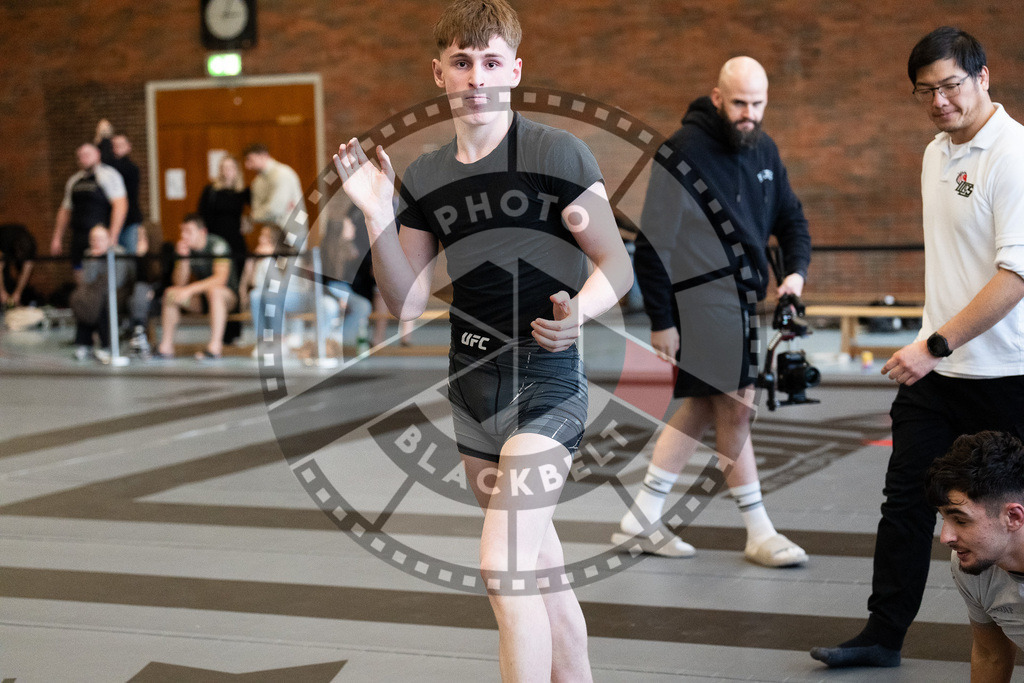 20251129PBB8089 | Fighters compete during the luta livre competition ILLCS XI winter edition on November 29, 2025 in Hannover, Germany.