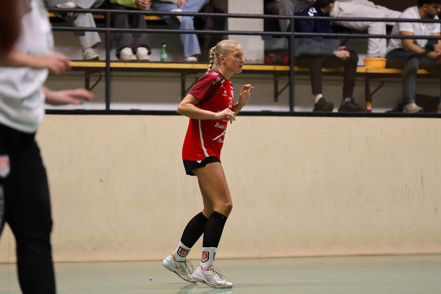 Handball I Damen I Saison 2025-2026 I Verbandsliga Süd I HSG Kalkberg 06 - MTV Dänischenhagen I 14.12.2025.215 | Klara Merle Remuß (23, MTV Dänischenhagen) - Realisiert mit Pictrs.com