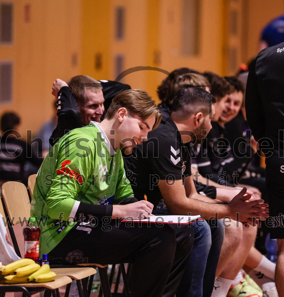 2024-12-14_074_SpVgg_Altenerding_gegen_MTV_Pfaffenhofen | Erding, Deutschland, 14.12.2024:Handball, Bezirksoberliga Männer 2024 / 2025, 10. Spieltag, SpVgg Altenerding gegen MTV Pfaffenhofen, Endergebnis: 32:30Torwart Jannik Fleps (SpVgg Altenerding, #33)Foto: Christian Riedel / fotografie-riedel.net