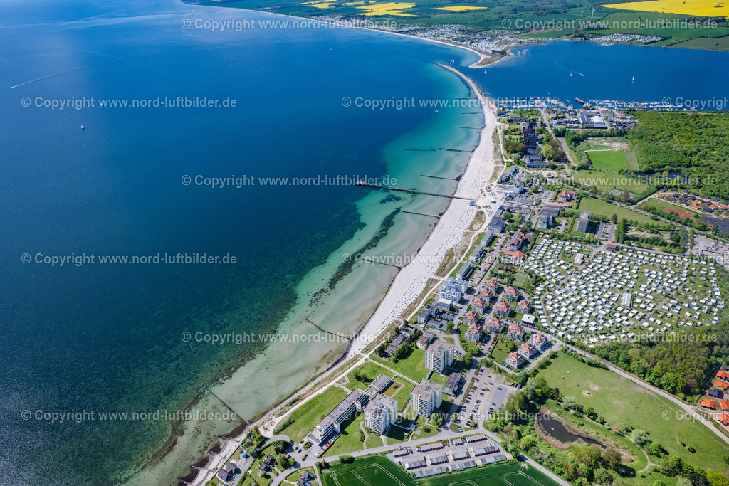Grossenbrode_ELS_4597150522 | GROßENBRODE 15.05.2022 Ortsansicht an der Meeres-Küste der Ostsee in Großenbrode im Bundesland Schleswig-Holstein. // Townscape on the seacoast of Baltic Sea in Grossenbrode in the state Schleswig-Holstein. Foto: Martin Elsen