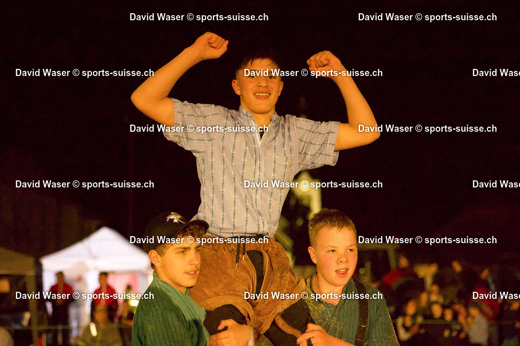 Schlussgang 2013-2014 Berthoud Evan (2013) - Overney J_r_me (2013) 11.04.2026 Plaffeien Abendschwinget (4)-1 | Schlussgang 2013-2014 Berthoud Evan (2013) - Overney Jérôme (2013) 11.04.2026 Plaﬀeien Abendschwinget