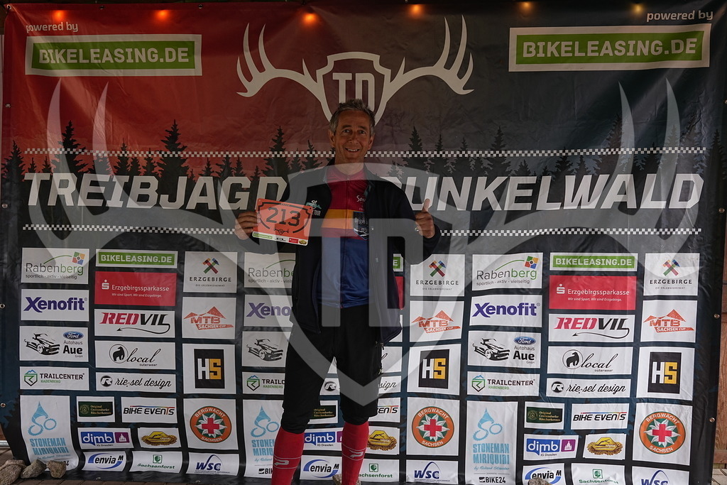 A1_09471 | Fotogalerie der Treibjagd im Dunkelwald - Dein MTB Etappenrennen im Erzgebirge - Realisiert mit Pictrs.com