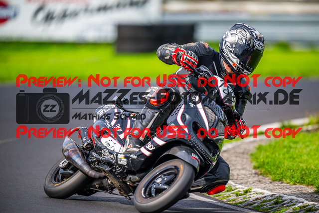 MaZZes_FotoMatrix_230826_8393 | K8