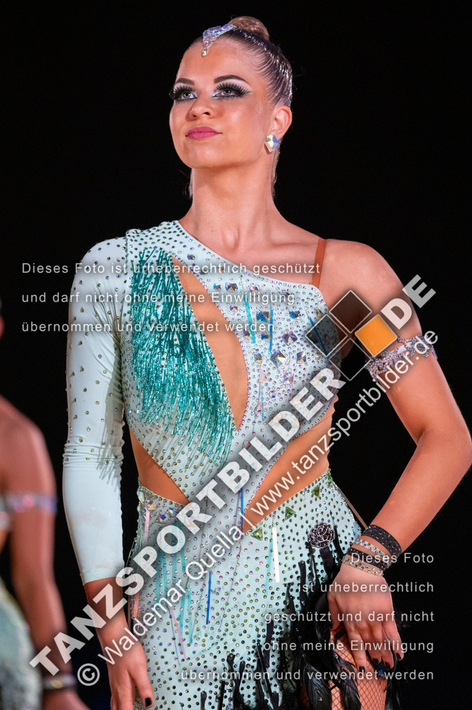 20250503-11166 | Hier finden Sie Tanz Bilder vom Latein und Standard Formationen tanzen. Sportbilder vom Tanzsport. Schöne Fotos und von Weltmeisterschaft, Europameisterschaft, Bundesliga, Regionalliga, Oberliga und Landesliga sowie von GOC Stuttgart, DanceComp, WM Bremen