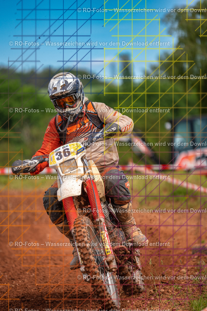 Wolfshausen 3 Lauf -382 | Sportfotografie von RO-Fotos: Motorsport, Motocross, Enduro, Laufveranstaltungen und Triathlon. Professionelle Fotos von Sportlern und Events. - Realisiert mit Pictrs.com