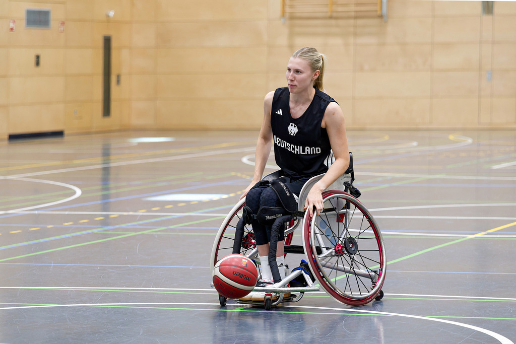 Frauen  Nationalmannschft Rollstuhlbasketball 003 | Sportfotos und Eventgalerien von FX-Sportfotografie. Bilder von Fußball, Vereinsveranstaltungen und Events direkt ansehen und als Download bestellen. - Realisiert mit Pictrs.com