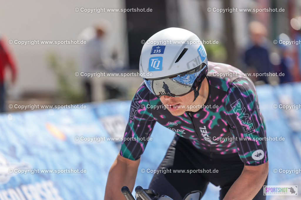 VJ__4812 | Neusiedlersee Radmarathon 2026@sportshot_your_pictrs #yourpictures#roadtowm2029 #nrm #neusiedlerseeradmarathon #neusiedlersee #neusiedlerseetourismus #burgenland #mörbisch #nrm26 #burgenlandtourismus #voglundco #poweredbyburgenlandtourismus #radsport #rad #marathon #ucigranfondo #visitburgenland #ucigranfondoworldseries