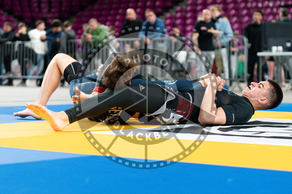 20250517PBB2664 | Athletes compete during the first day of the ADCC Amateur World Championship on May 15, 2025 in Warsaw, Poland. © Chiara Dazi / photoblackbelt