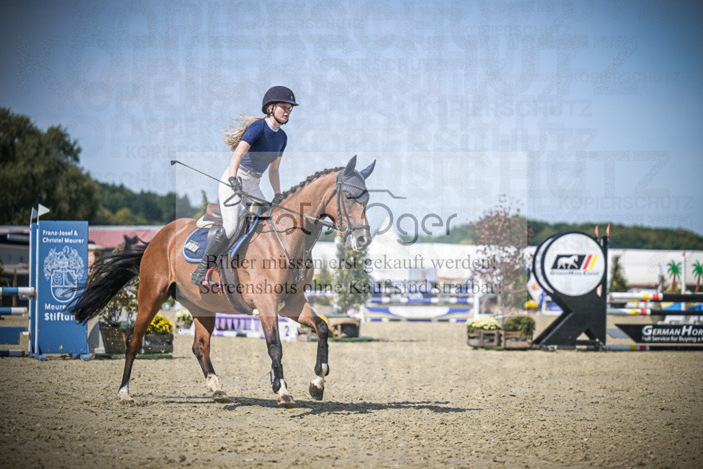 DOS_3442 | Entdecke hochwertige Reitturnierfotos von Foto Oger. Professionell, emotional und authentisch – jetzt Lieblingsmomente im Shop bestellen.Deutschlandweite Turnierfotografie. - Realisiert mit Pictrs.com