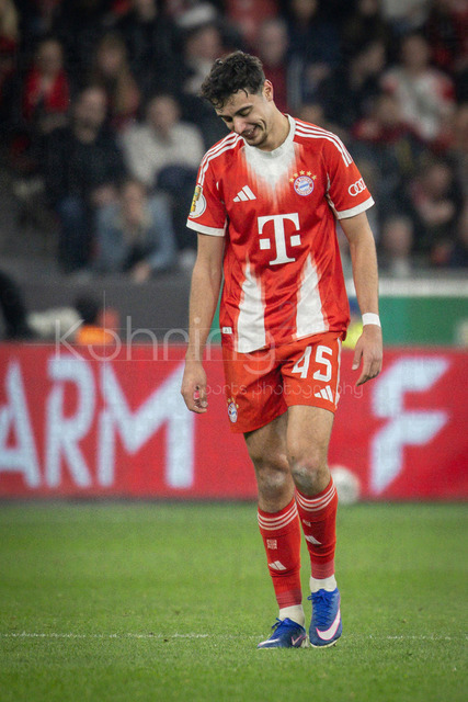 DFB Cup semifinal match Bayer 04 Leverkusen vs. FC Bayern Munich, 22.04.2026 | LEVERKUSEN, GERMANY - APRIL 22, 2026: Aleksandar Pavlovic (FC Bayern Muenchen, 45) smiling during the German DFB Cup semifinal match between Bayer 04 Leverkusen vs. FC Bayern Munich at BayArena on April 22, 2026 in Leverkusen, Germany. DFL REGULATIONS PROHIBIT ANY USE OF PHOTOGRAPHS AS IMAGE SEQUENCES AND/OR QUASI-VIDEO.