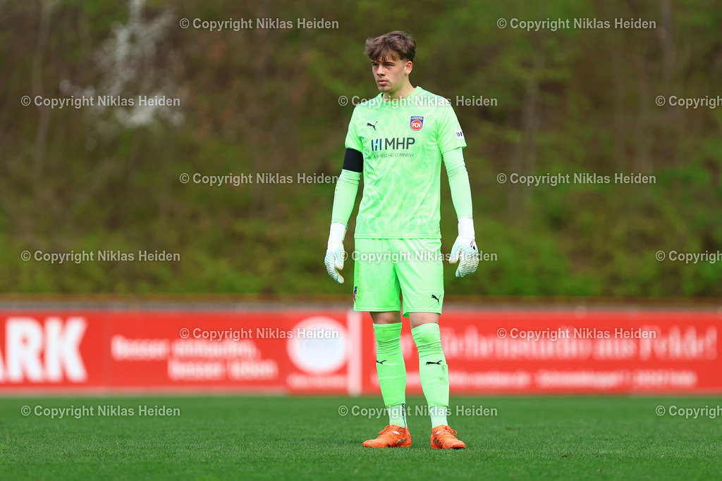 NH_HolsteinKielU19_1FCHeidenheimU19_DFBNachwuchsliga_18042026 | #1 Felix Mark (1. FC Heidenheim U19)Fußball I Herren I U19 DFB-Nachwuchsliga Hauptrunde Liga A, Gruppe B I Saison 2025-2026 I 9. Spieltag I Holstein Kiel U19 - 1. FC Heidenheim U19 I 18.04..2026 I Citti-Fußball-Park