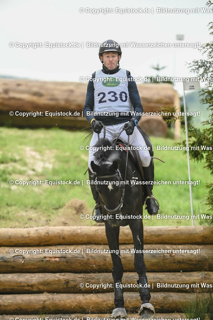 20230513_CCI2_Section2_Gelände_0485 | equistock