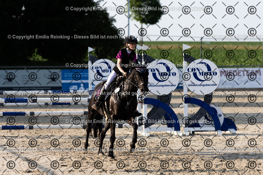 CL5A1495 | Emilia Reinking Fotografie - Realisiert mit Pictrs.com