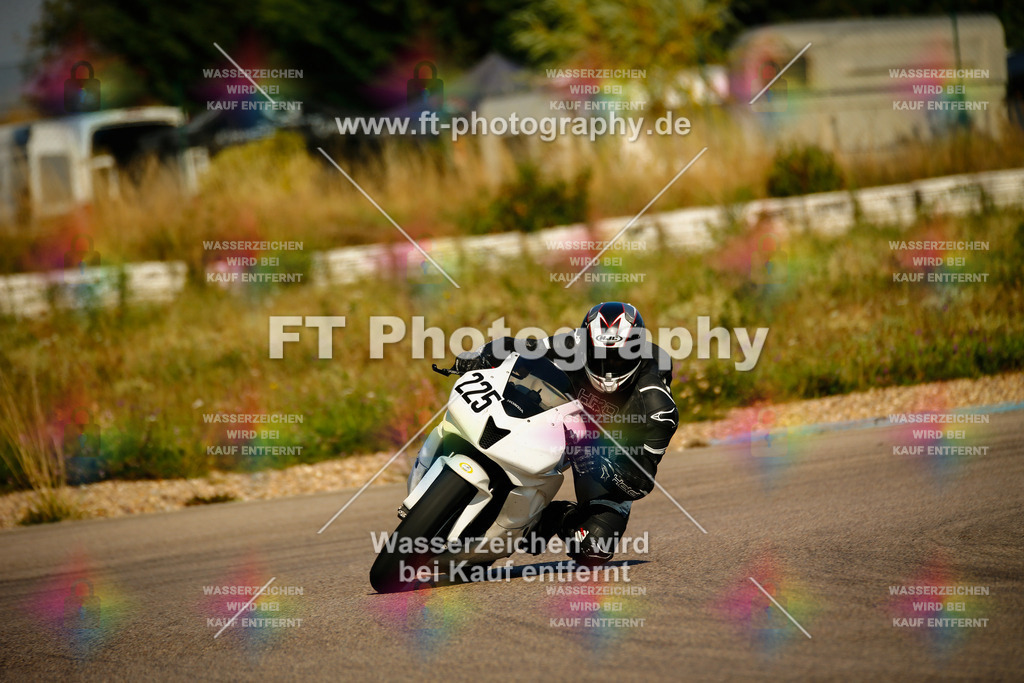 _MOT8362 | Hier findet Ihr Bilder von Touristenfahrten auf der Nürburgring Nordschleife oder von anderen Veranstaltungen die ich besucht habe. Viel Spass beim Durch Schauen 