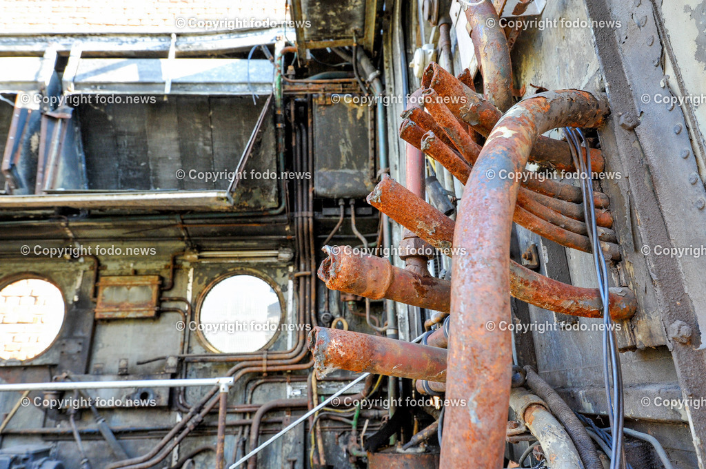 Deutschland_ Baden-Wuerttemberg_ Heilbronn_ 21.02.2025-7 | 21.02.2025, Deutschland, GER, Baden-Wuerttemberg, Heilbronn im Bild Themenbild, Stadtansichten, Ehemaliges Sueddeutsches Eisenbahnmuseum, Museum, Zug, Eisenbahn, Lost Place, aufgelassen, verwildert, Waggon