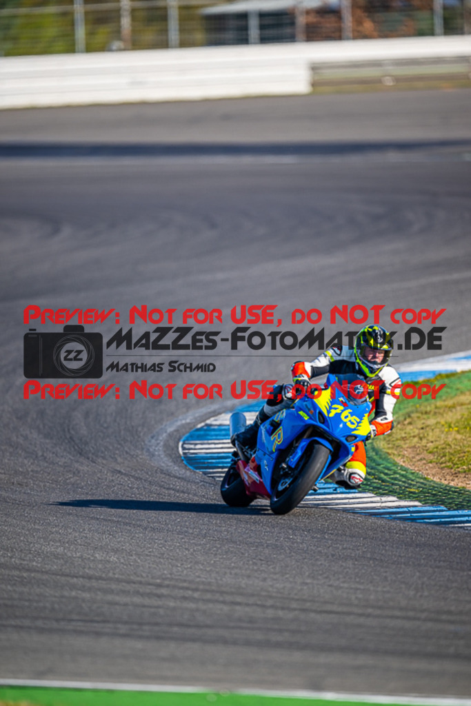 MaZZes_FotoMatrix_230410_0773 | ROT