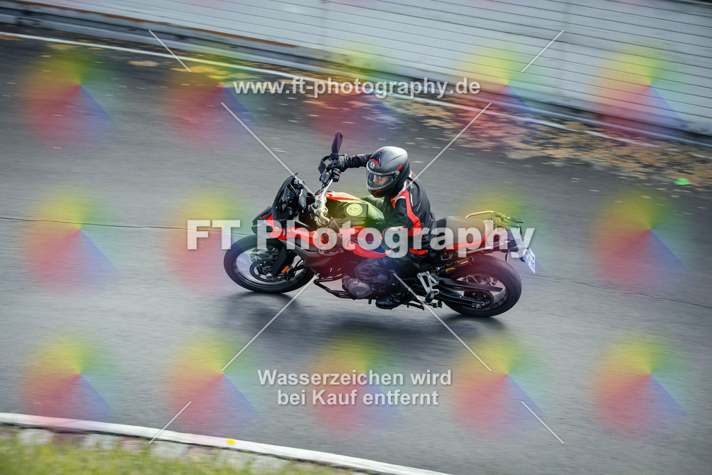OBK_Mai_Justin_Uwe-10695 | Hier findet Ihr Bilder von Touristenfahrten auf der Nürburgring Nordschleife oder von anderen Veranstaltungen die ich besucht habe. Viel Spass beim Durch Schauen 