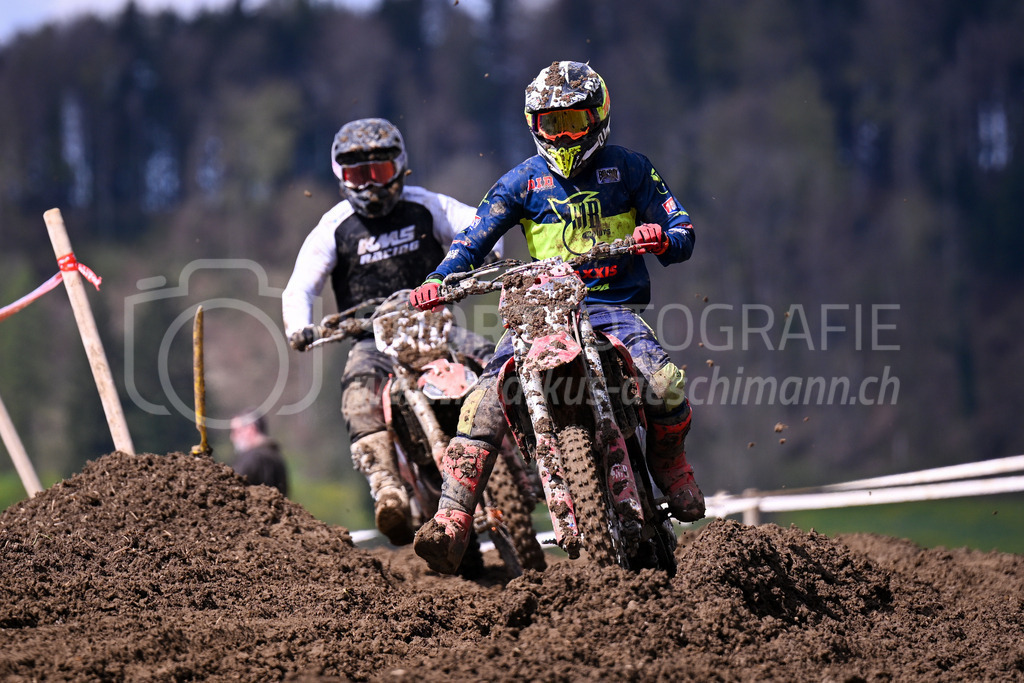 Motocross Schlatt bei Winterthur - 29. April 2023 | Fahrer in der Kategorie MX2 am Motocross Schlatt bei Winterthur, 29. April 2023.
Instagram: @mx_schlatt | @mc_wila | @sam_schweiz
Bild: Sportfotografie Markus Aeschimann | www.markus-aeschimann.ch - Realisiert mit Pictrs.com
