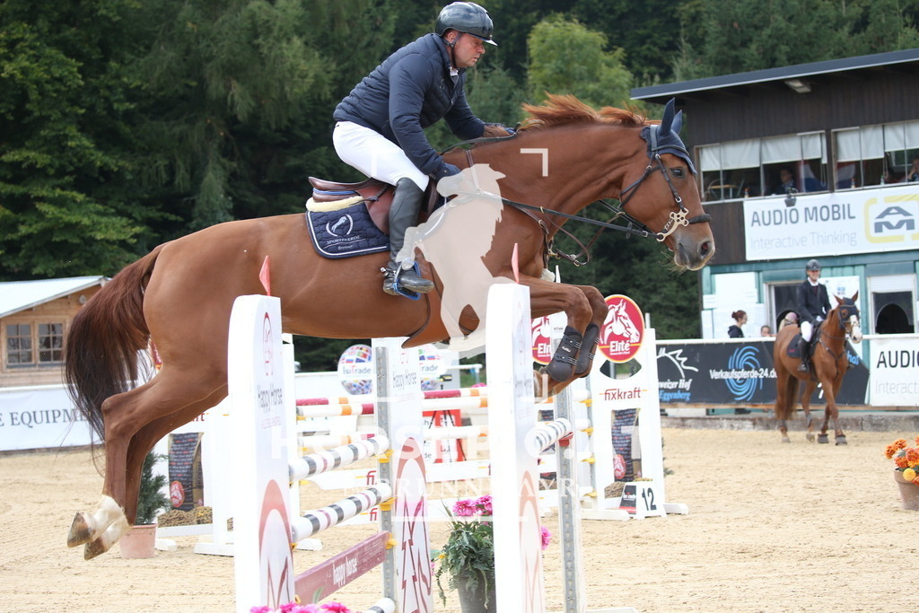 DL2Q4671 | Willkommen bei Brunnmayr - Design & Fotografie – Ihrem Spezialisten für Reitturniere und Pferdeveranstaltungen in Oberösterreich, Salzburg und Bayern! Seit über 17 Jahren sind wir leidenschaftlich dabei.