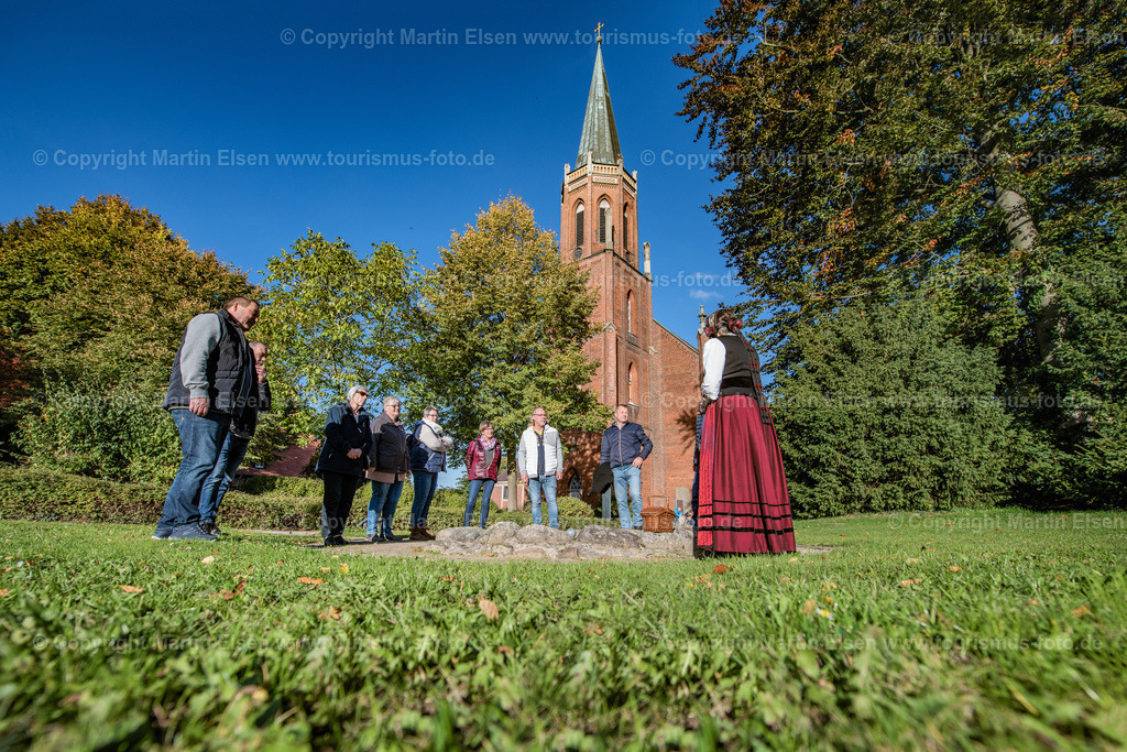 Harsefeld Tourismus Führung Klosterpark_ELS_6996091022 | Fotos aus den Touristenorten aus Norddeutschland. - Realisiert mit Pictrs.com
