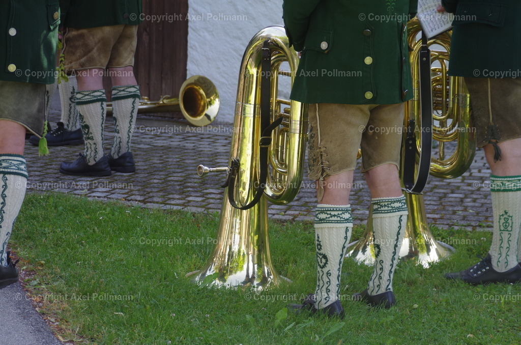 IMGP4904 | fotografiert von Axel PollmannLeonhardi Wallfahrt Benediktbeuern und Murnau, Fronleichnam, Fasching, Landschaft im Loisachtal und Benediktbeuern  - Realisiert mit Pictrs.com