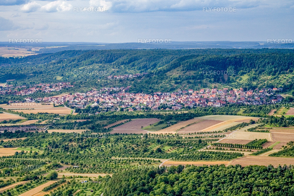 Ortsansicht von Süden | Luftbild: Ortsansicht von Süden im Ortsteil Kayh in Herrenberg im Bundesland Baden-Württemberg in Deutschland. Foto: IMG_12190.jpg vom 02.08.2008 durch Werner Riehm/FLY-FOTO.de - Realisiert mit Pictrs.com