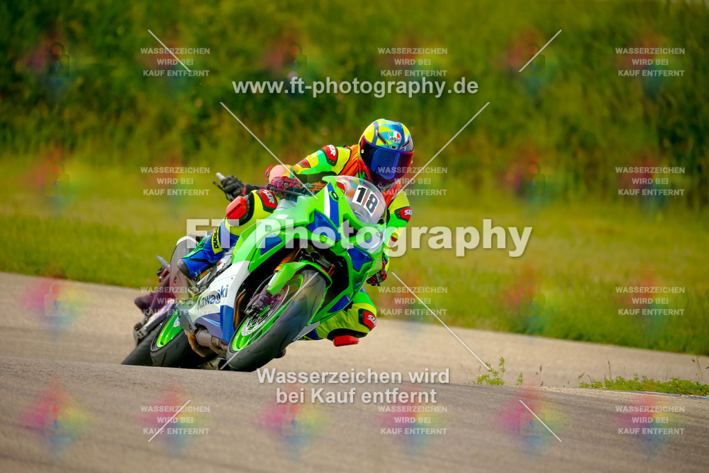 _MOT1328 | Hier findet Ihr Bilder von Touristenfahrten auf der Nürburgring Nordschleife oder von anderen Veranstaltungen die ich besucht habe. Viel Spass beim Durch Schauen 