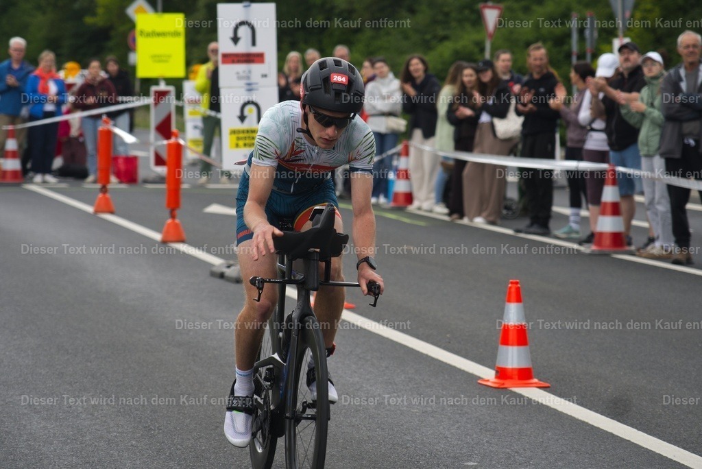 triathlon_wuerzburg_r_2026_06_14-83 | Shop für Fotos von Sportevents z.B. Obstacle Course Racing, OCR, Triathlon, Trail Run und MTB - Realisiert mit Pictrs.com