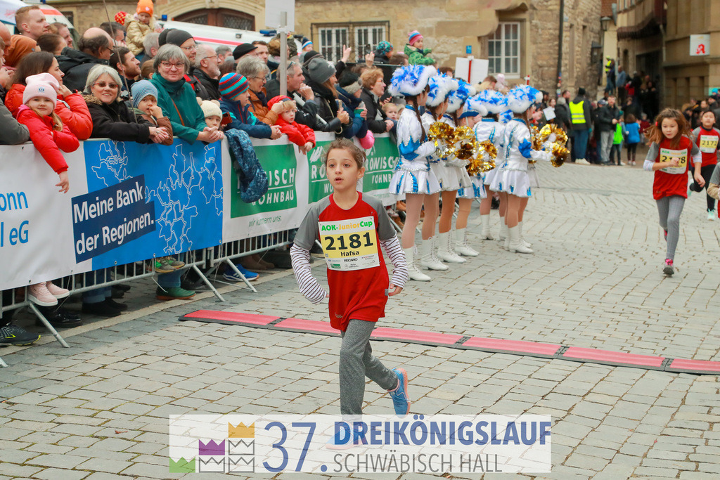 AOK JuniorCup 400m | 3Koenigslauf 2023 - Realisiert mit Pictrs.com