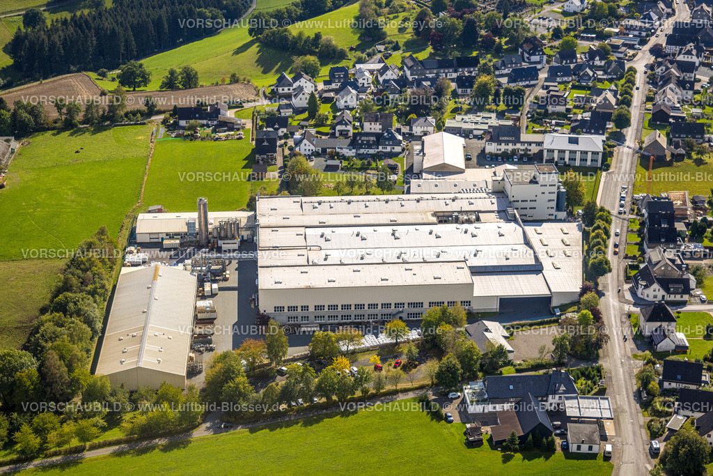 Meschede220902158 | Luftbild, Möller Kunststoffprofile, Eversberg, Meschede, Sauerland, Nordrhein-Westfalen, Deutschland
