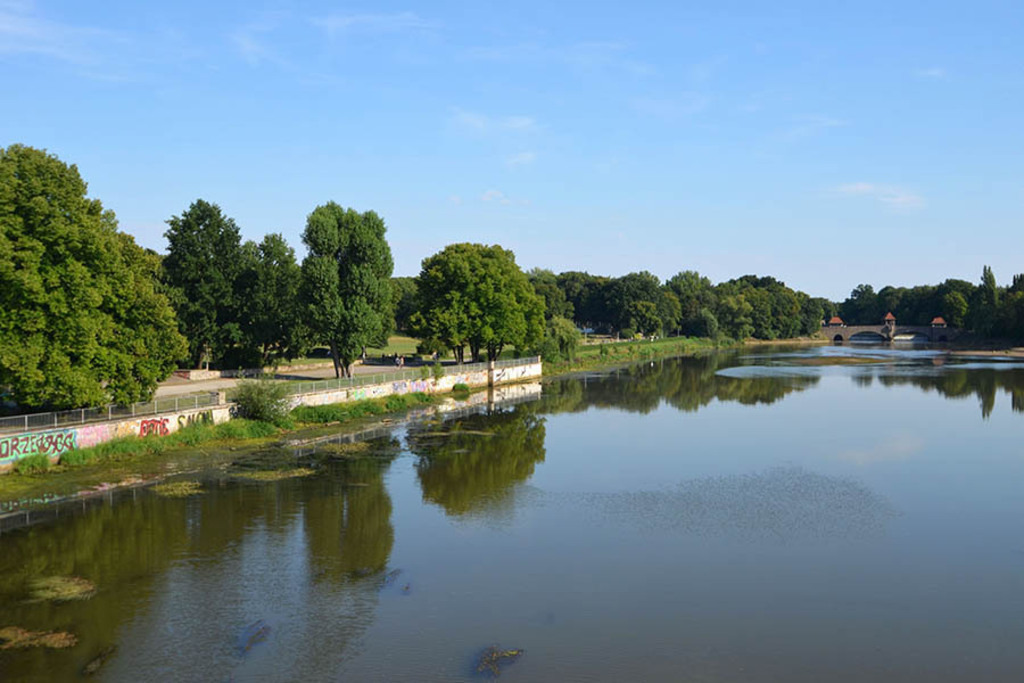 Richard-Wagner-Hain | Das Team hinter BILDLEXIKON LEIPZIG bündelt historische wie aktuelle Informationen über die Stadt Leipzig in Text und Bild auf einer Plattform und stellt diese der interessierten Öffentlichkeit zur Verfügung.