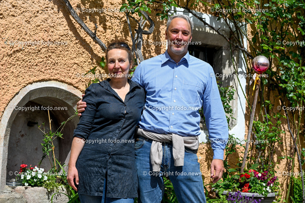 Hallstatt_ 19.05.2023-39 | 19.05.2023, Hallstatt, AUT, Hallstatt, im Bild Verena Lobisser und Gregor Semrad (Inhaber Braeu Gasthof)