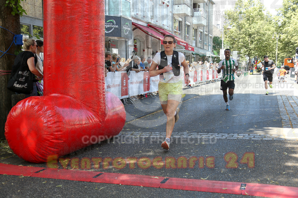 250621_1155_EX1_4323 | Sportfotografie im Rhein-Sieg Kreis, Köln, Bonn, NRW, Rheinland Pfalz, Hessen, etc. Unser Tätigkeitsfeld umfasst den Laufsport vom Volkslauf über den Marathon, Duathlon, Triathon bis zum Ultralauf wie Kölnpfad Ultra oder Schindertrail.