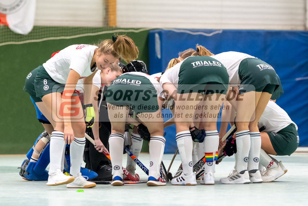 SFE_20221218_0026 | 1. Bundesliga Hockey Damen Rot-Weiss Köln - Crefelder HTCa am 18.12.2022 in Köln (KTHC Stadion Rot-Weiss Köln Tennis and Hockey Club), Photo: Stephan Fehrmann 2022 (Sports-Gallery)
