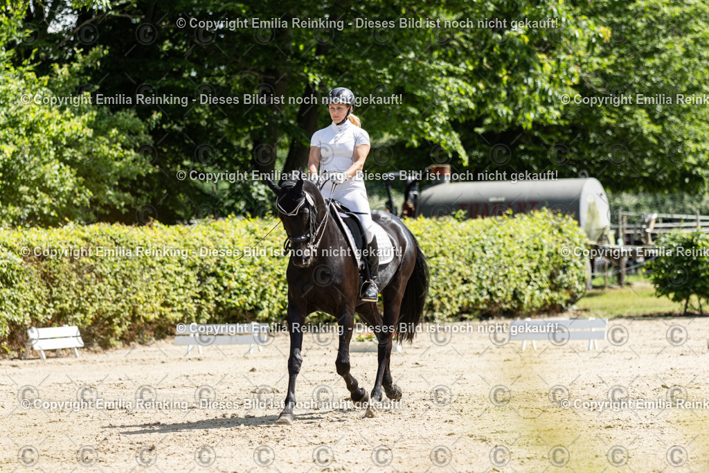 CL5A8031 | Emilia Reinking Fotografie - Realisiert mit Pictrs.com