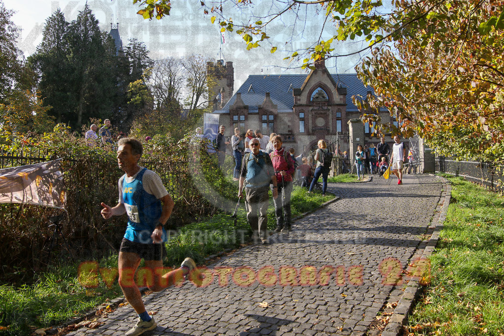 221030_1136_EV8_5002 | Sportfotografie im Rhein-Sieg Kreis, Köln, Bonn, NRW, Rheinland Pfalz, Hessen, etc. Unser Tätigkeitsfeld umfasst den Laufsport vom Volkslauf über den Marathon, Duathlon, Triathon bis zum Ultralauf wie Kölnpfad Ultra oder Schindertrail.